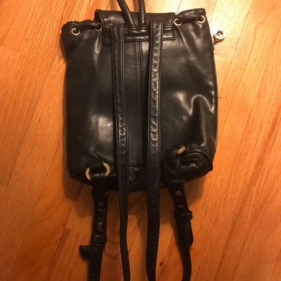 Perlina Backpack - Picture 2 of 7